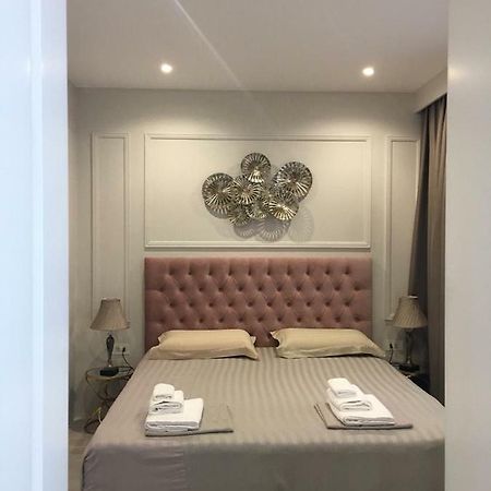 Onira Luxury Rooms ซารานเดอ ภายนอก รูปภาพ
