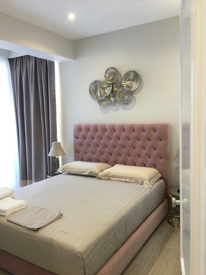 Onira Luxury Rooms ซารานเดอ ภายนอก รูปภาพ